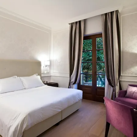 The Ashbee Otel